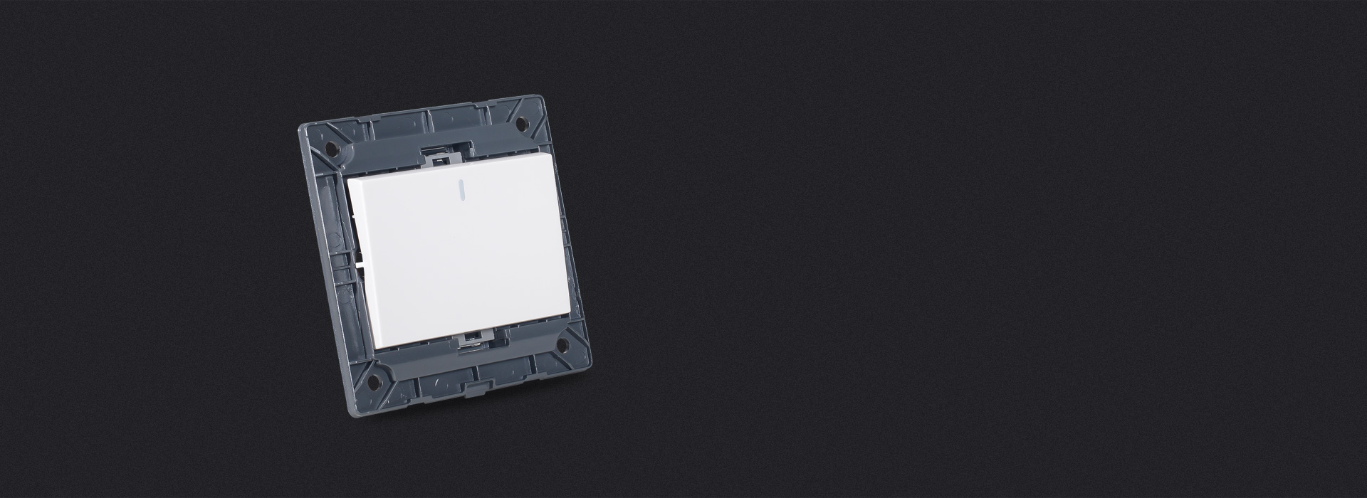 联体结构,提升性能
 立面设计装点层次家...