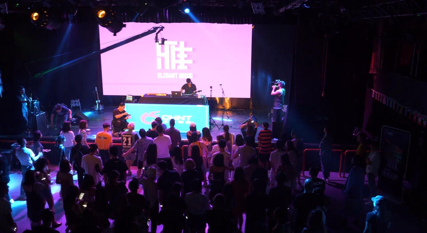 ֿ | ϸJ9ֲLIVE HOUSE ȤϺվֳ