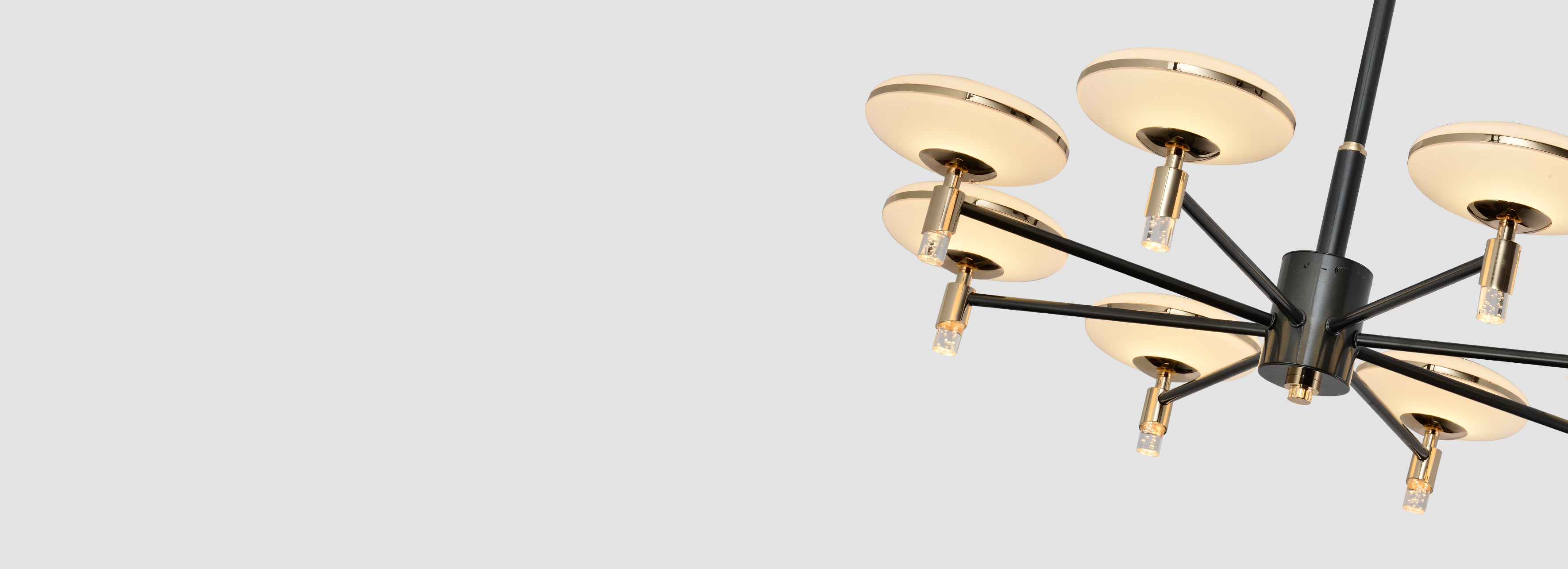 铁艺结构
 正泰吊灯XDD92系列为铁质...