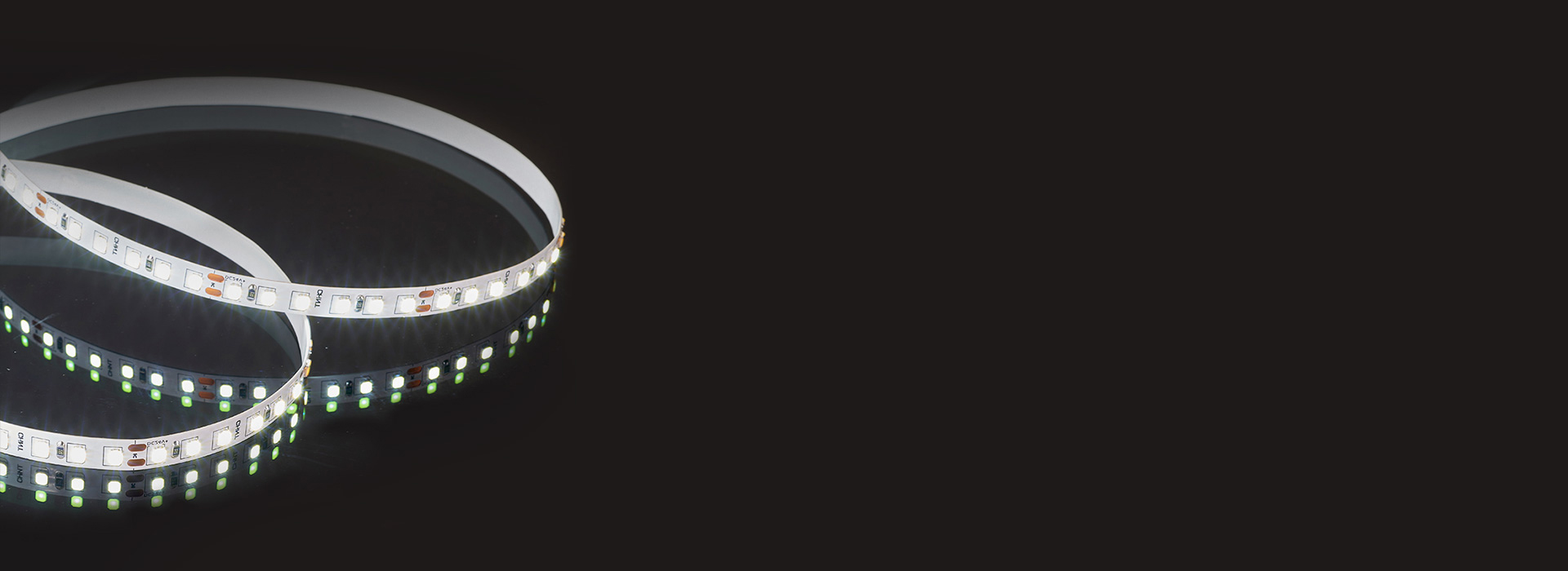 900lm/m高光效,绿色节能
 120...