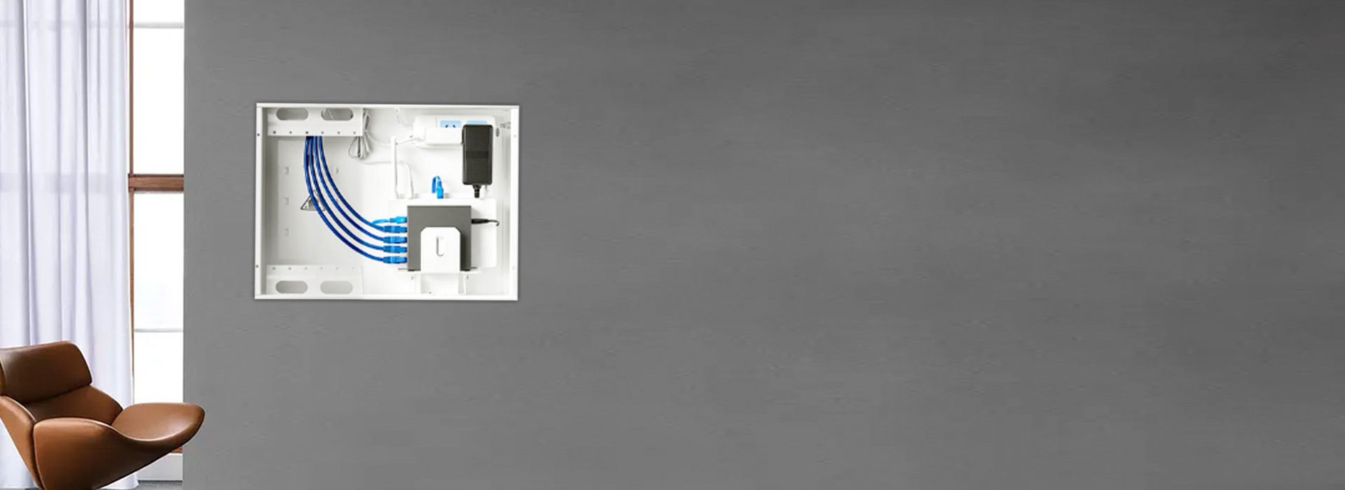 机身小巧轻薄,轻松放入信息箱
 轻量设计...