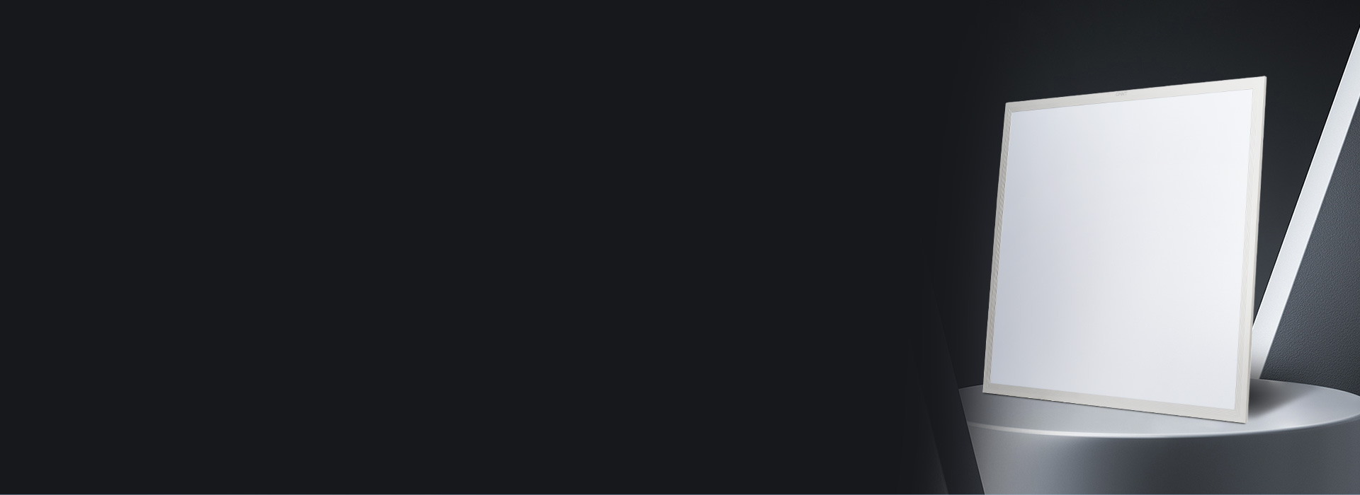 平板灯:PB26系列
 轻巧美观,简约时...