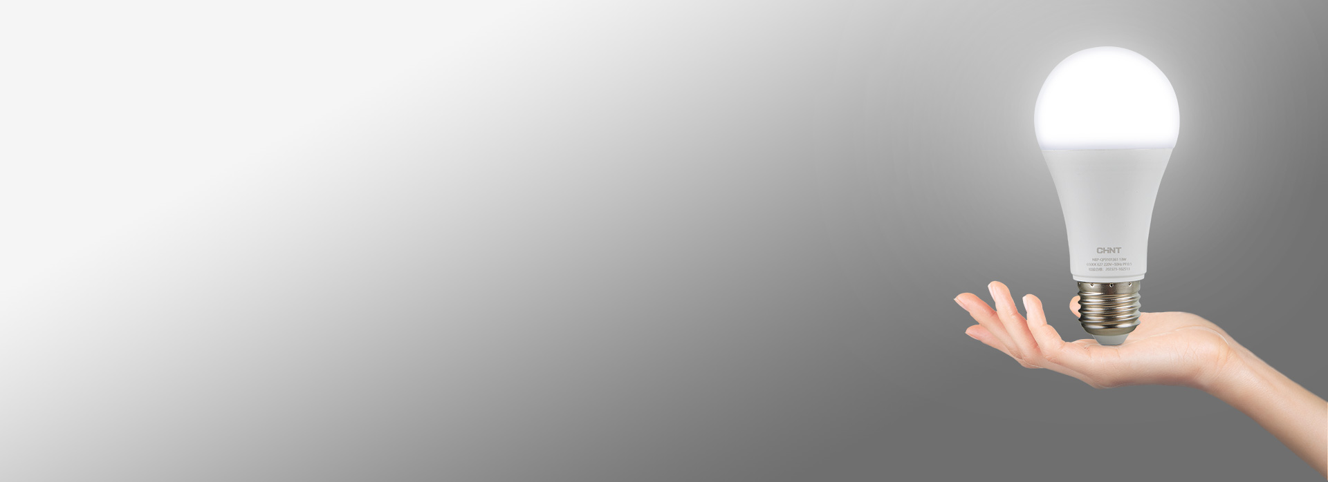 光学PC灯罩,轻巧美观
 正泰照明QP3...