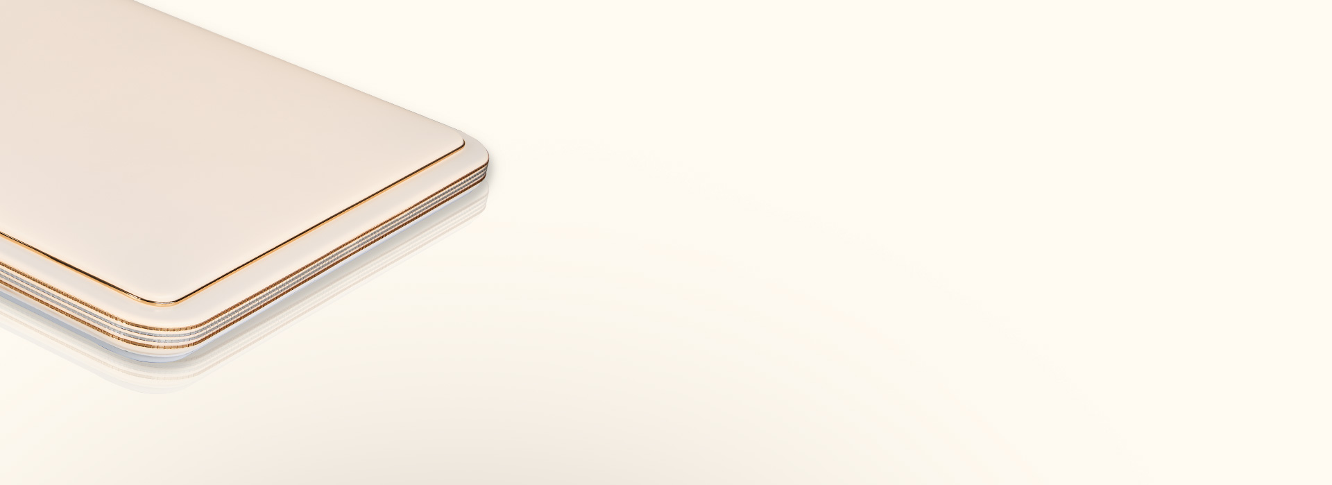 高透光面罩,光线均匀
 质地轻盈的光学面...