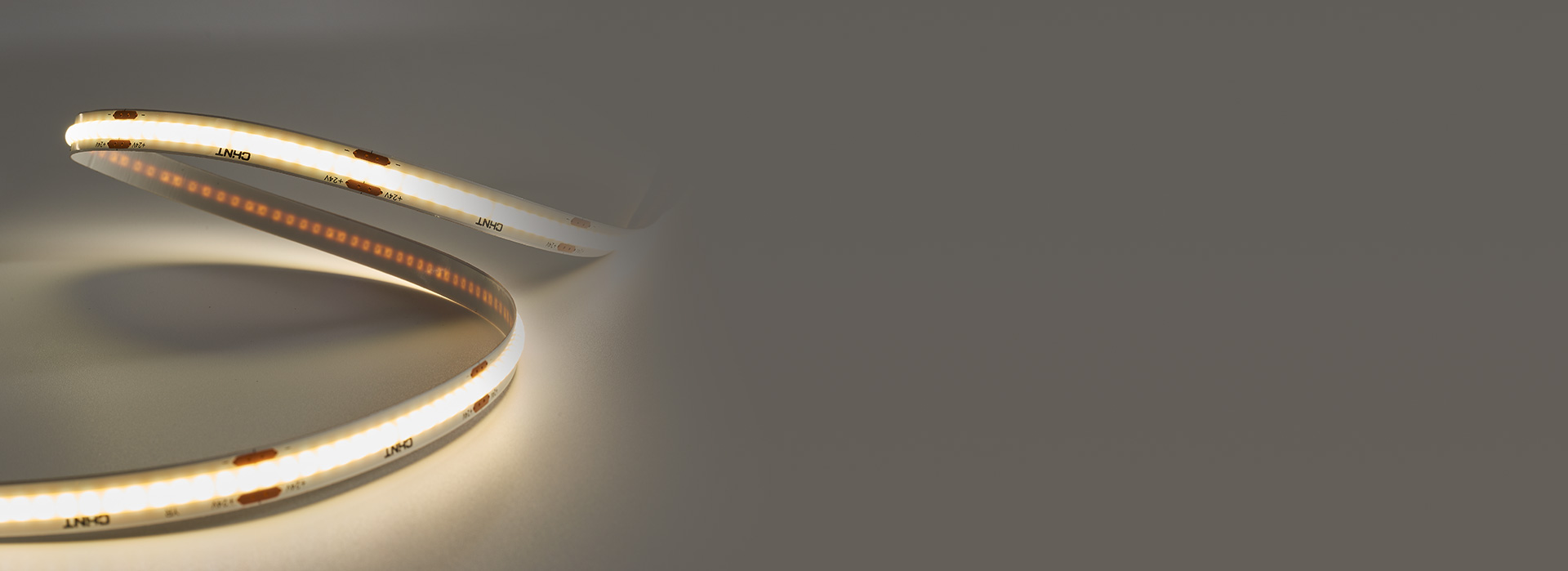 每米352珠COB芯片
 800-110...