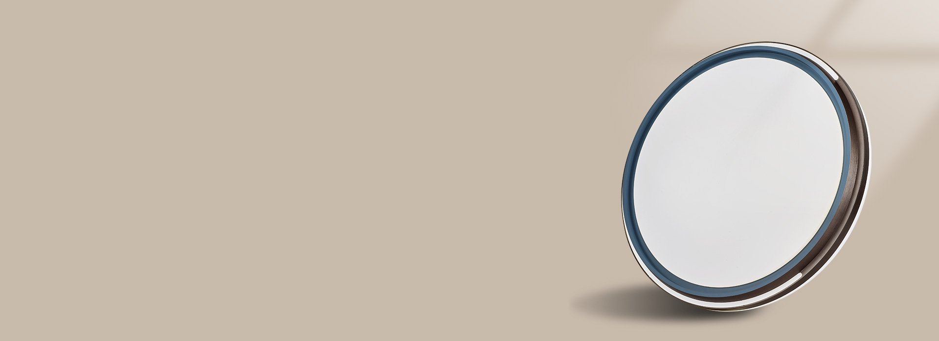 多层烤漆工艺,防腐防锈更耐用
 精工铁艺...