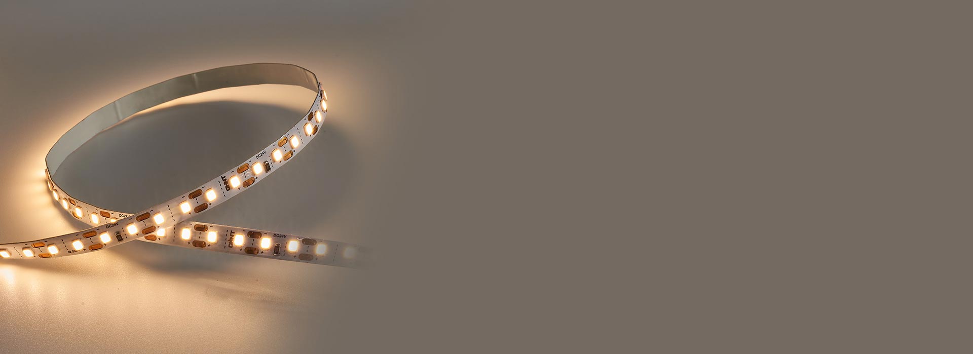 1000lm/m大光通
 120珠/m,...