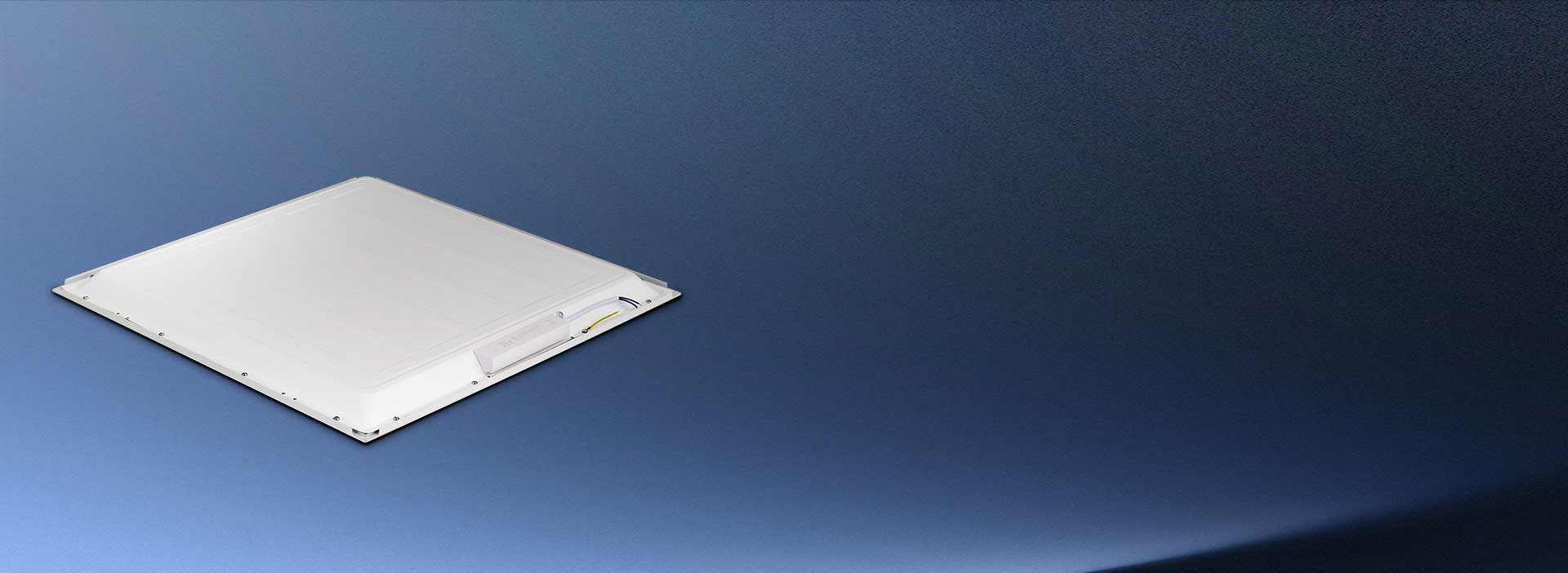 金属覆膜底盘,散热好,更耐用
 铁底盘表...