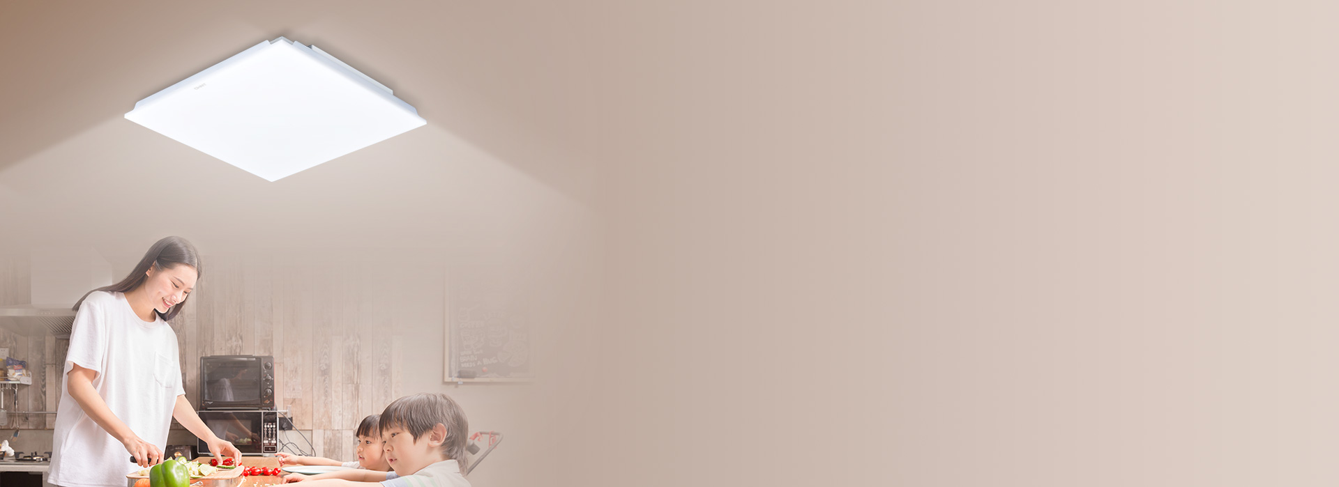 发光面提升36%
 全屏无边框设计,发光...